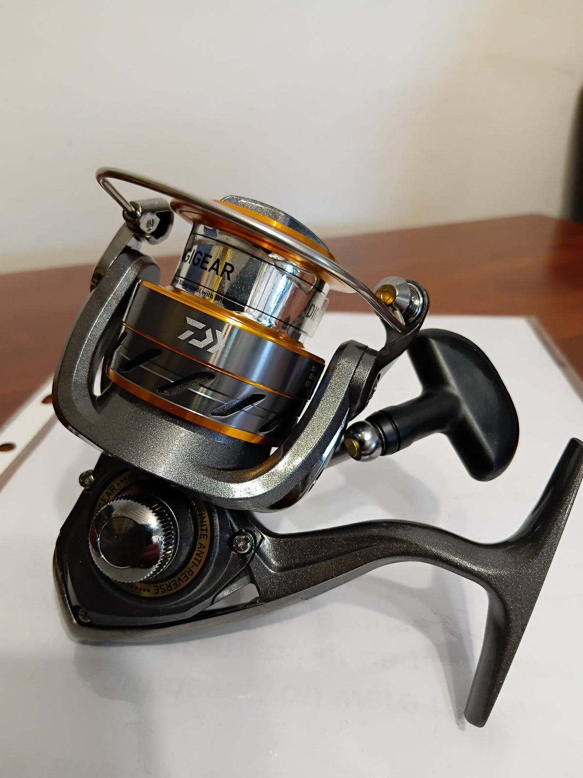 Daiwa world spin cf2500